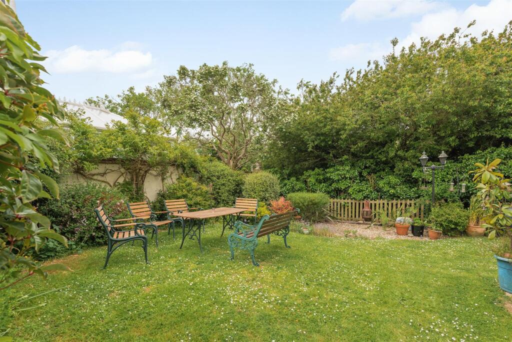 Queens Road, Tankerton