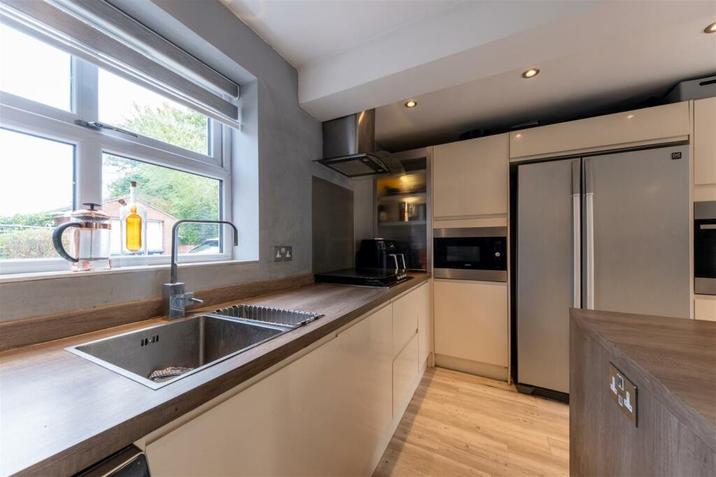 3 Spring Mews-003.jpg