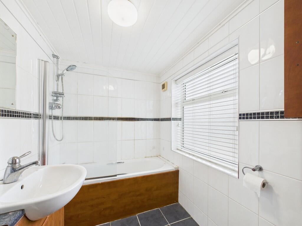 CAM01835G0-PR0254...