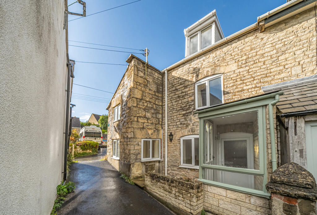 1355385-2-68c4553...