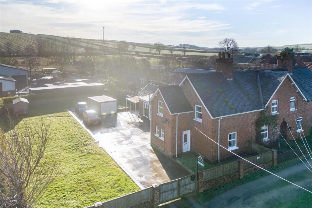 Primrose Way Aerial-1.jpg