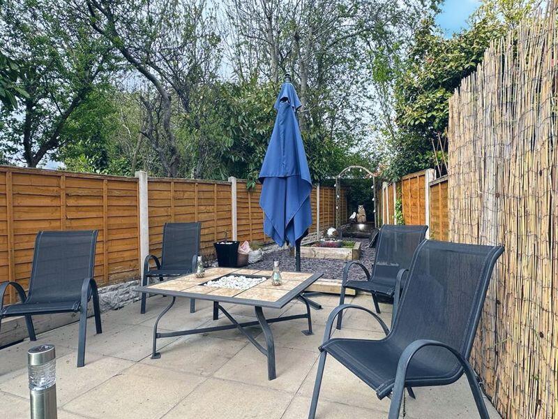 Entertaining Area 