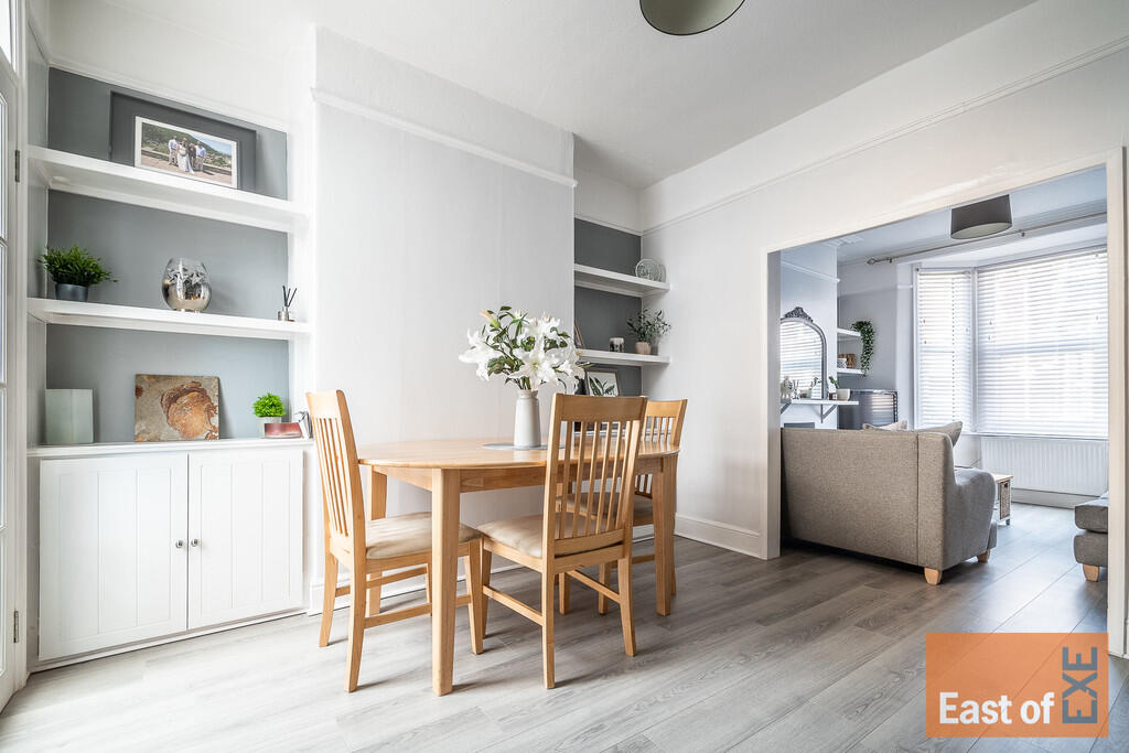 41 Baker Street -...