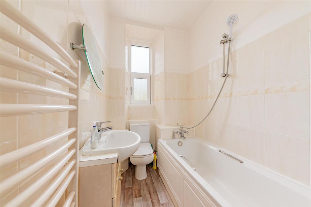 3 Drummond Street Dundee-6.JPG