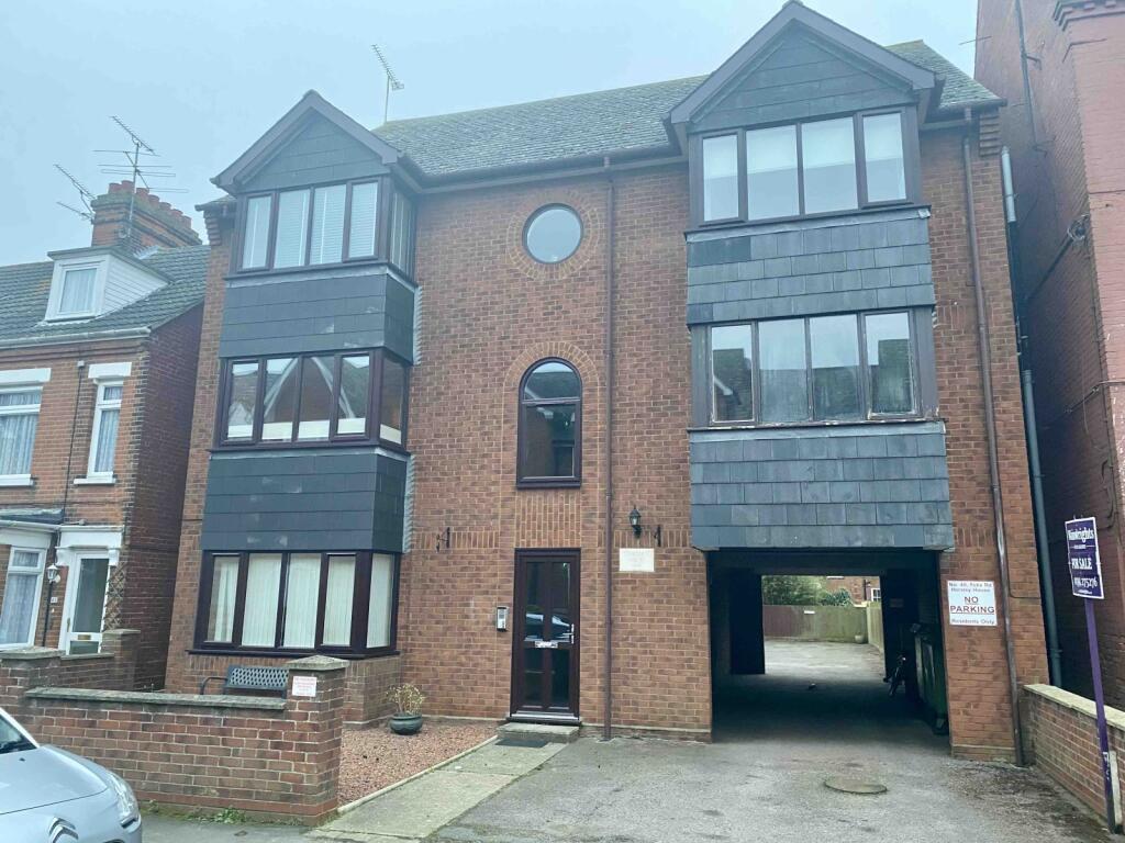 2 Bedroom Apartment for Sale