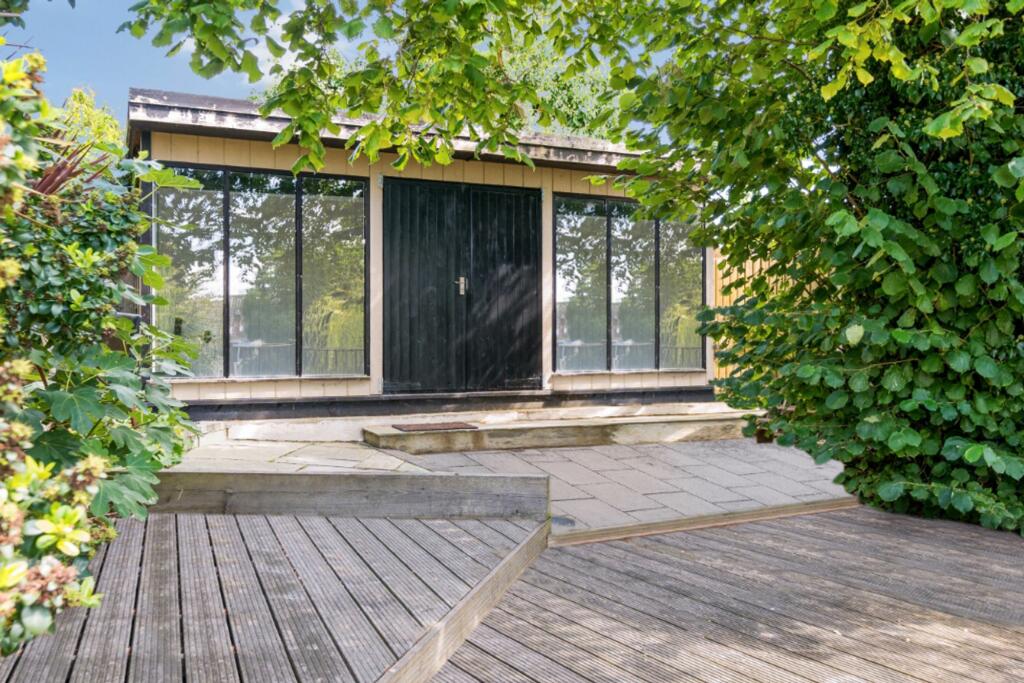 Garden Studio
