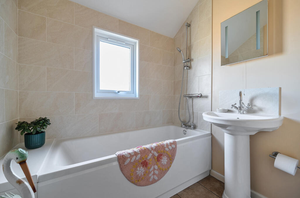 35-681dfce7bac84-...