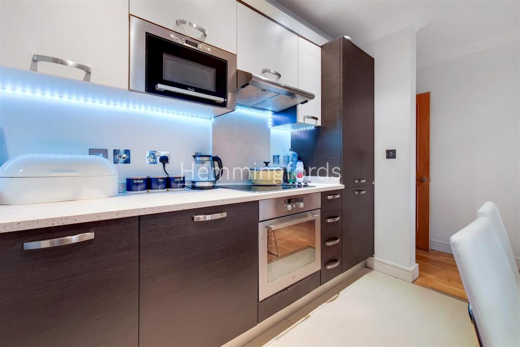 2_Kitchen Reception-2.jpg