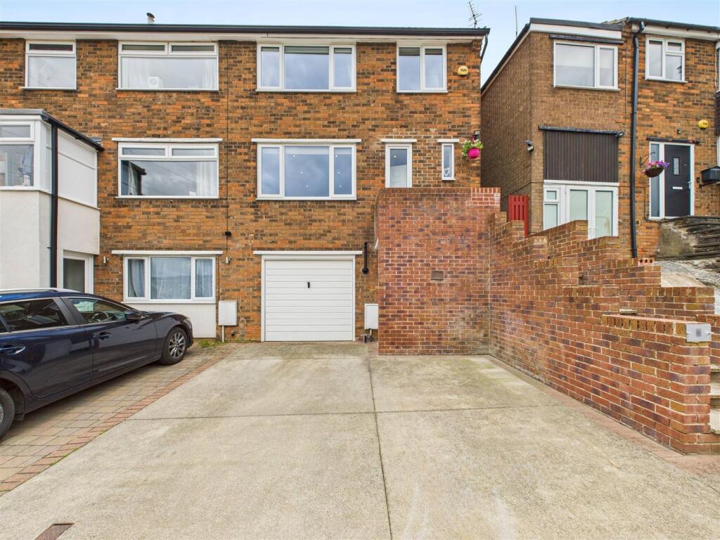 CAM04279G0-PR0142-STILL110 (1).jpg