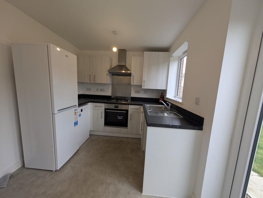 PXL_20251028_1325...