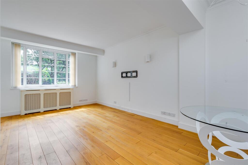 Watchfield Court