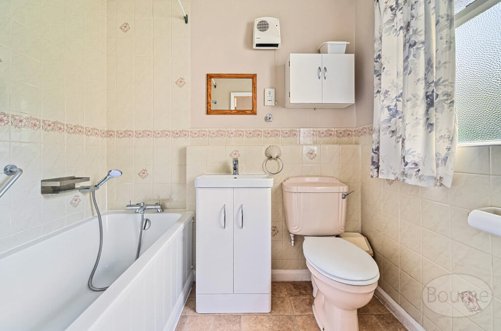 33592243-6d2a-41c...