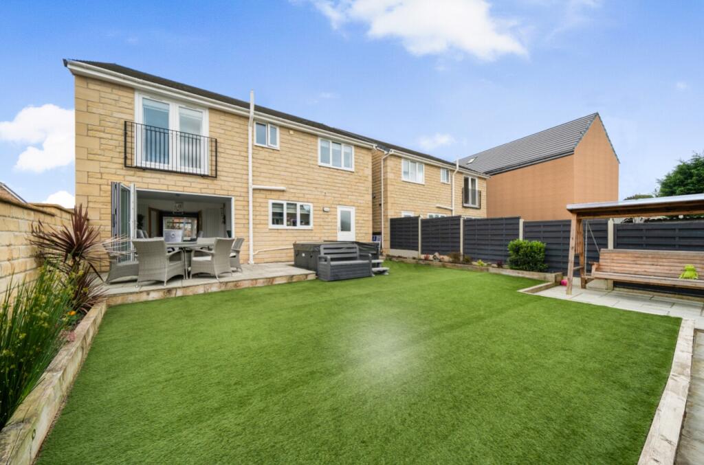 South Facing Rear Garden 