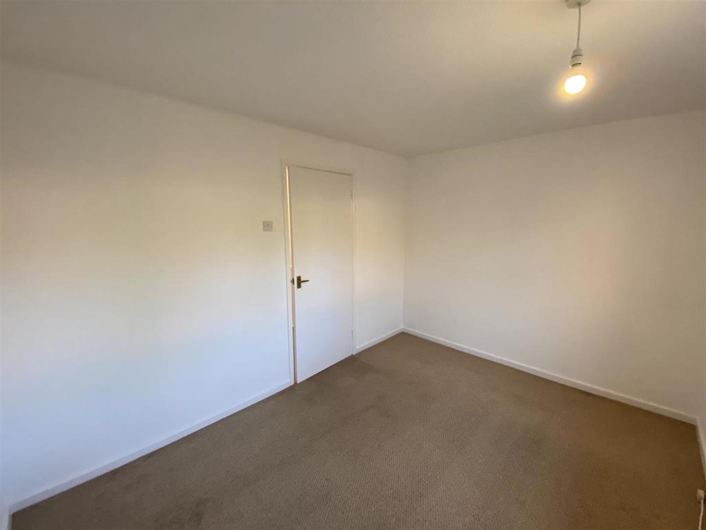 Bedroom 2.jpeg