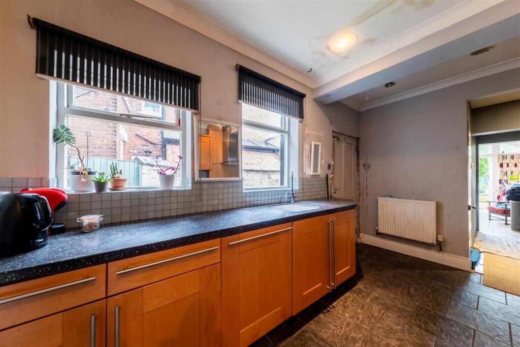 58 The Crescent-004.jpg