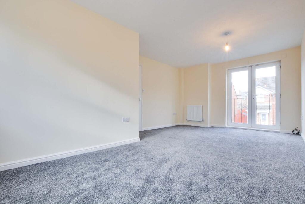 Through Lounge Diner