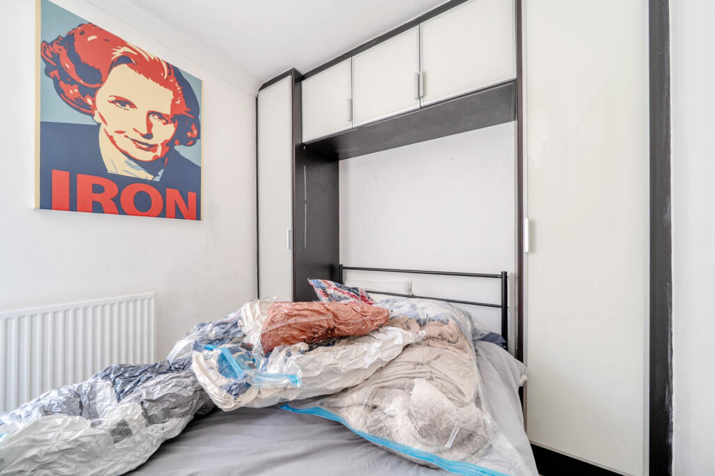 17-681b6fced008d-...