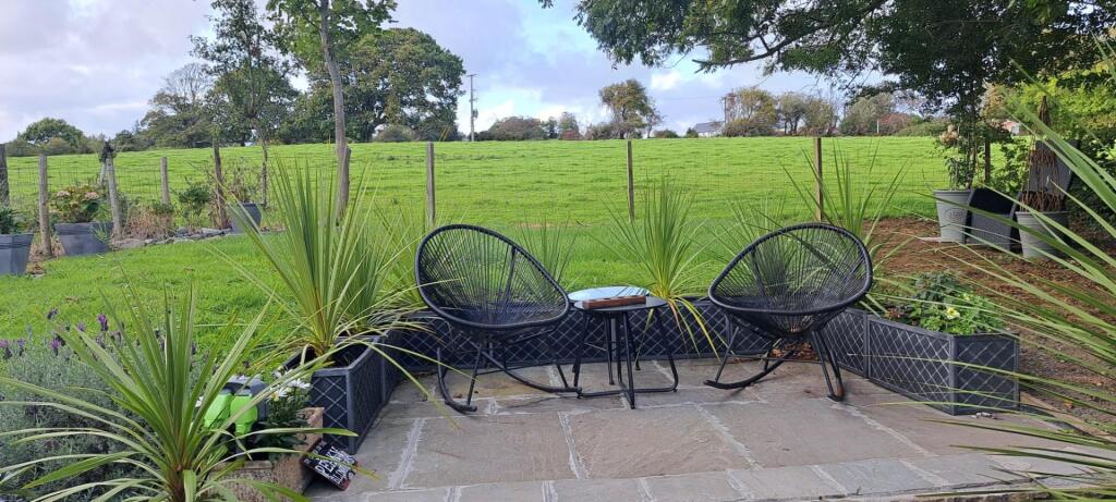 Patio (6).jpg