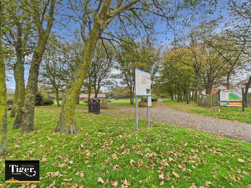 CAM02176G0-PR0727...