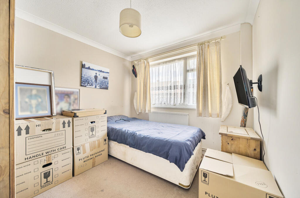 1327194206877ebe192bf7