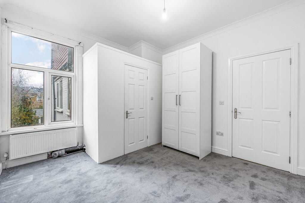 Carlyle Road- (12...