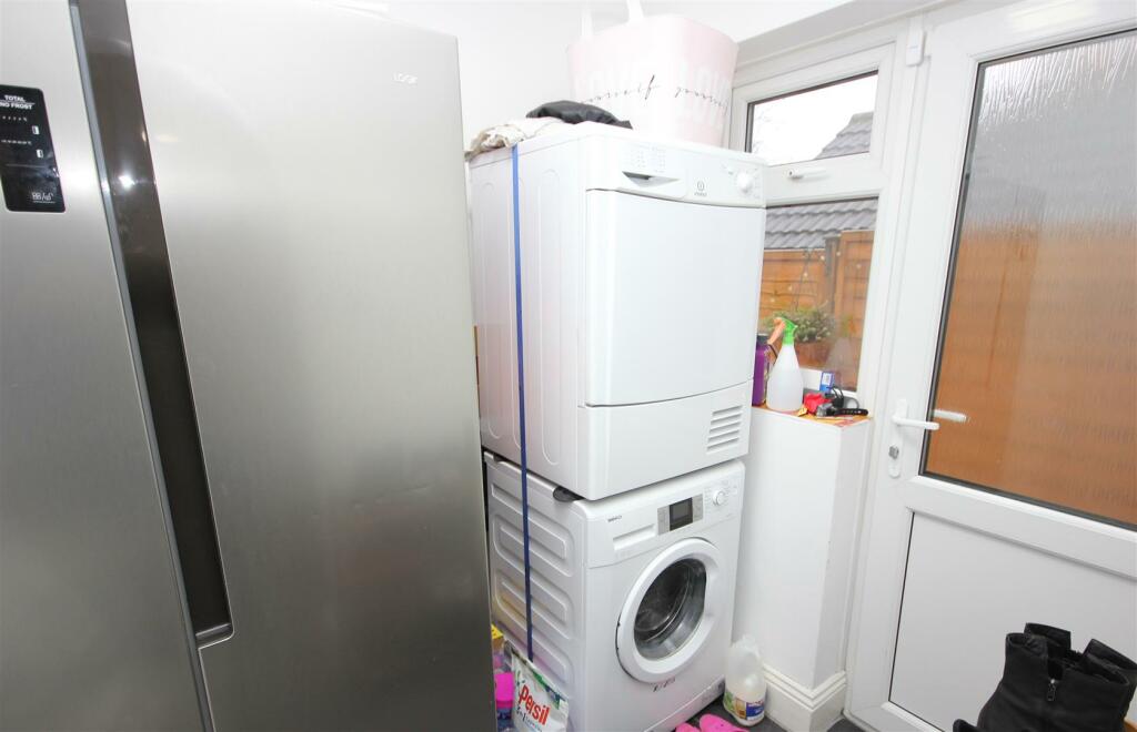 Utility Room.jpg