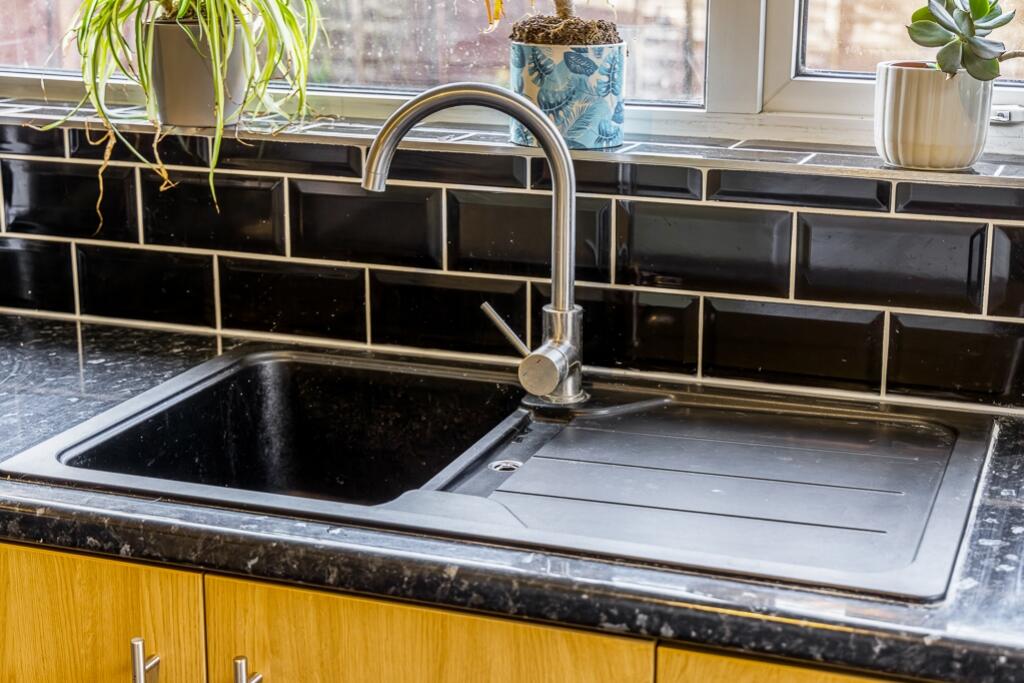 24 Hannam Boulevard (Spalding)-13