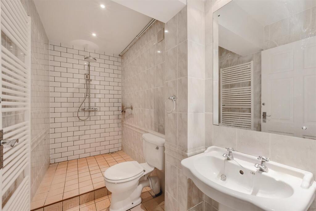 NUTFIELD ROAD  (13).jpg