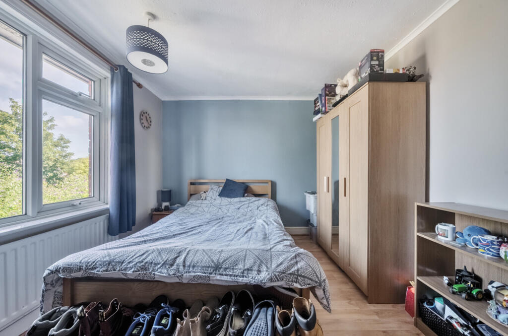 1325599-13-6877ac...