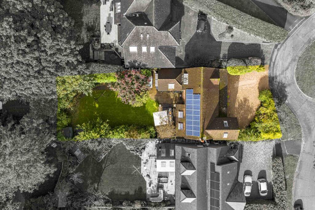 11 Spinfield Park, SL7 2DD (LOW RES)-4