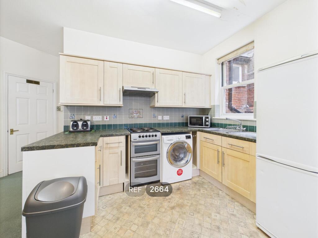 Kitchen / Living area