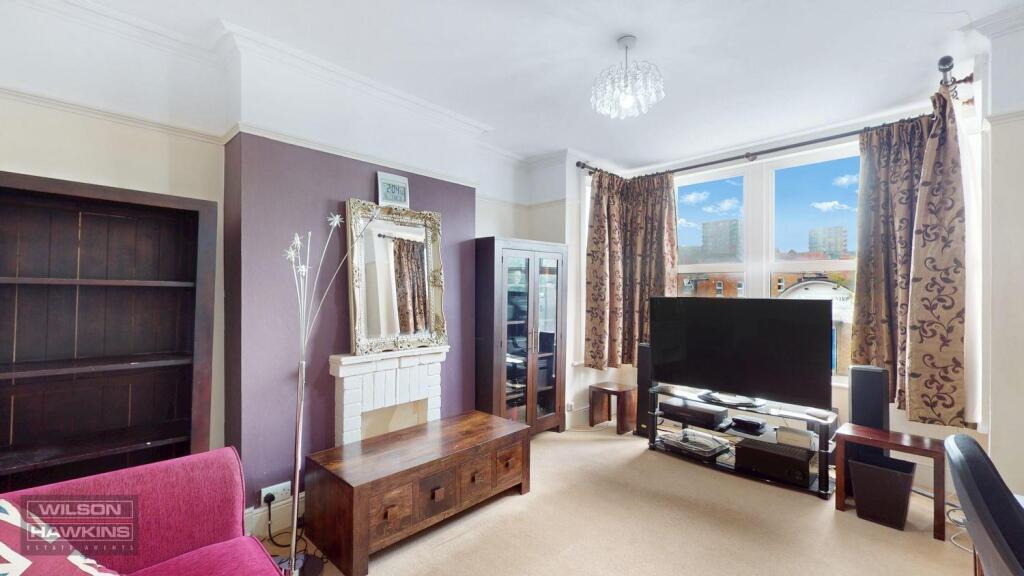 35 Welldon Crescent - E0ViBzrBst1JYsstH2TY.jpg