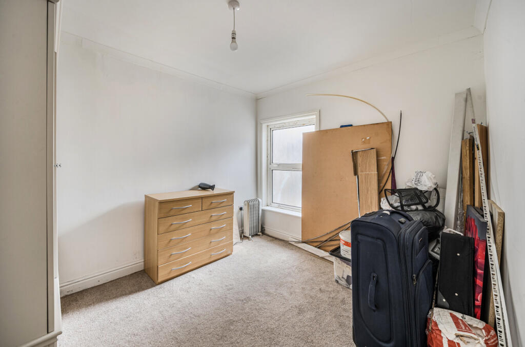 1358392-21-68cd25...