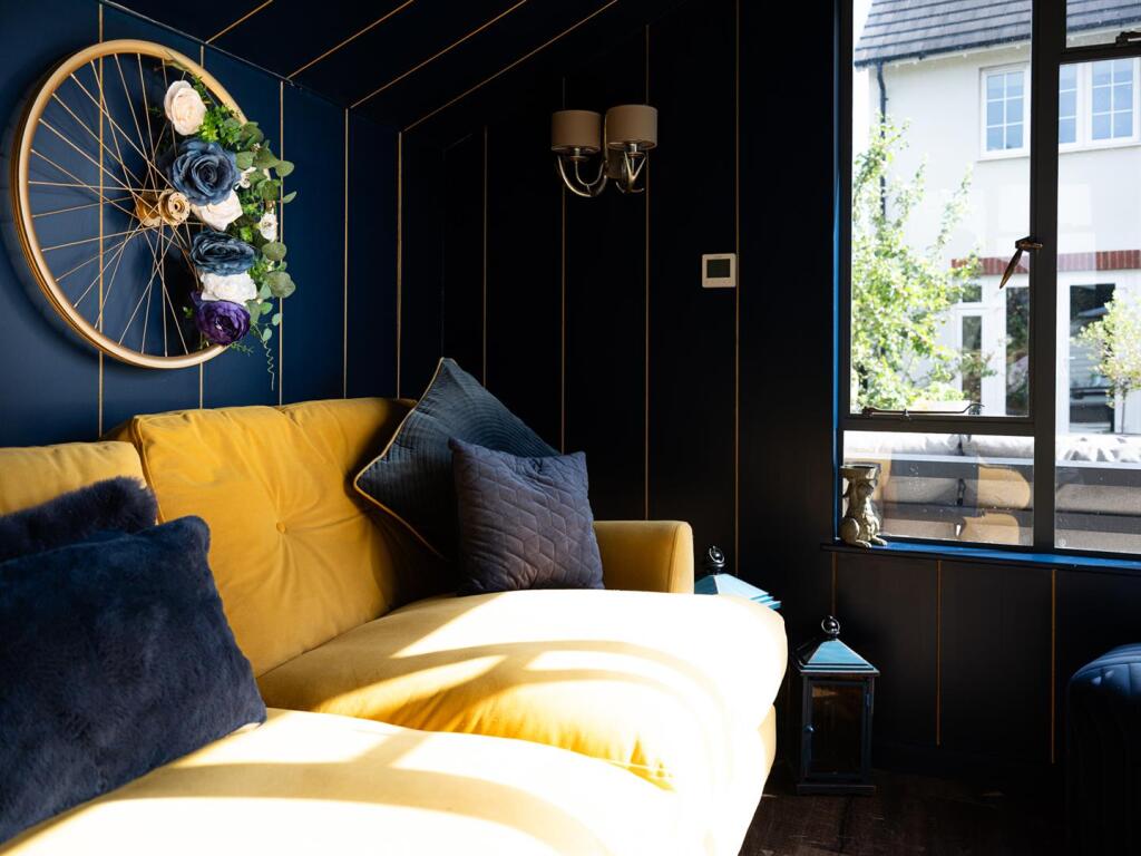 32 Studley Gardens-31.jpg