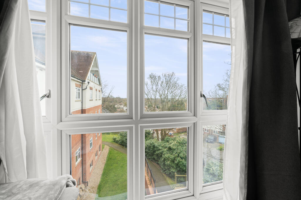 Flat 23, Hill View Court016
