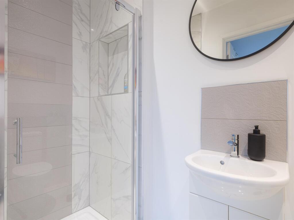 50a Stanton St Quintin-6.jpg