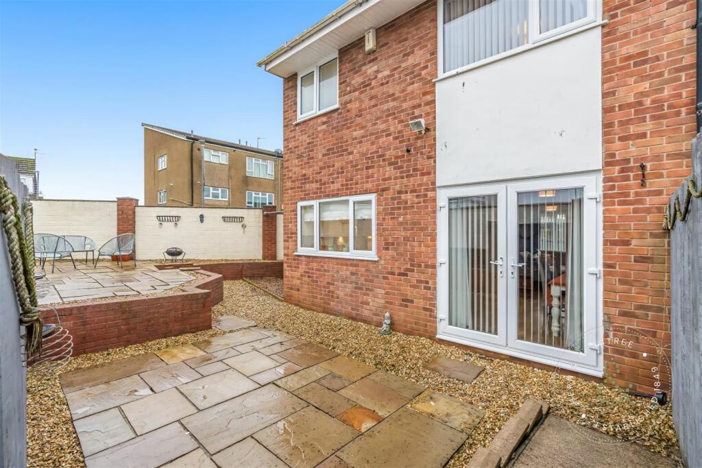 Bryn Pinwydden, Hern Crabtree (2).jpeg