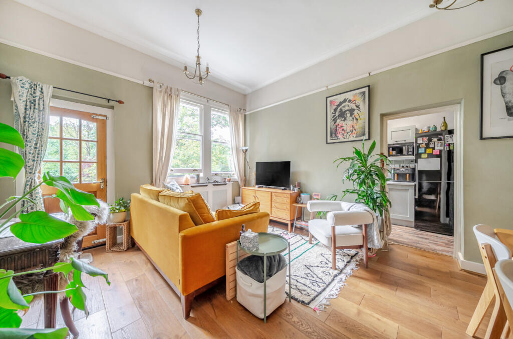 1360584-9-68dd30e...