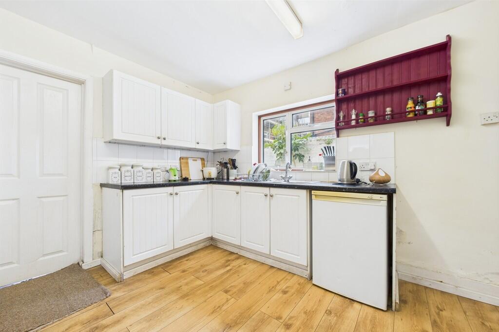 CAM01085G0-PR0553...