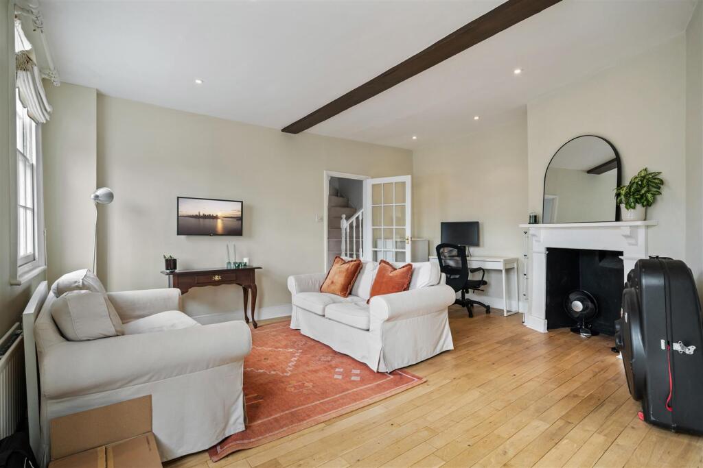 1 Old Town SW4 0JT-No Watermark-3.jpg