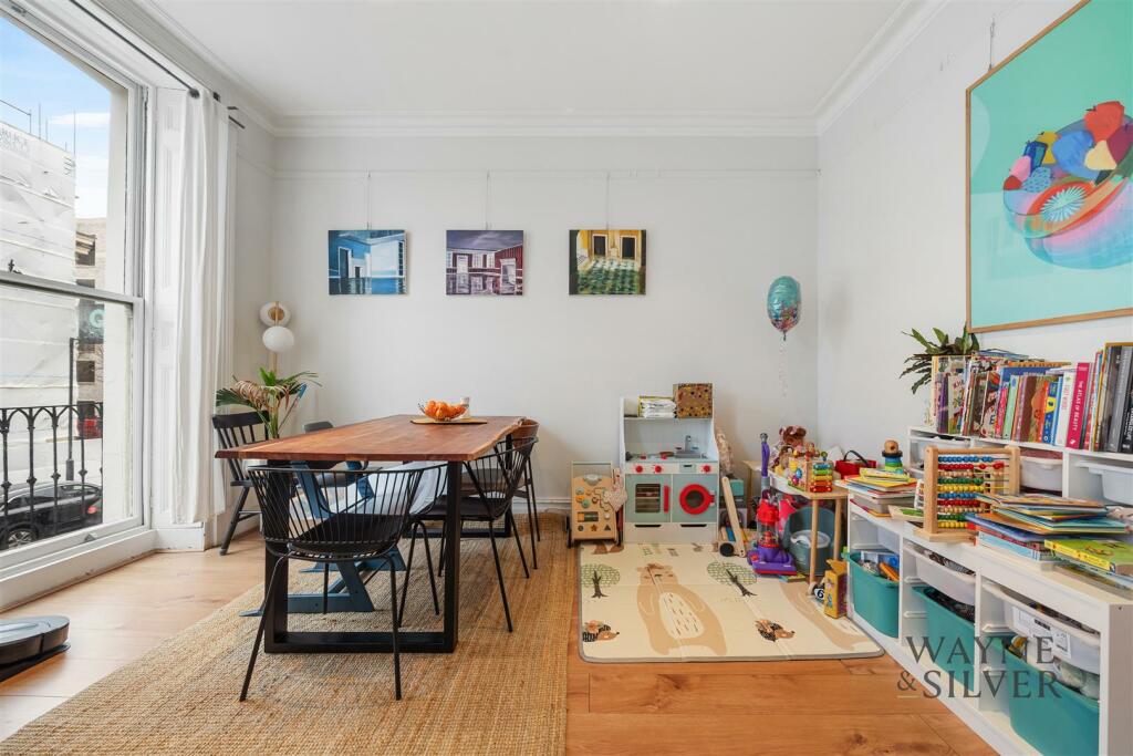 Cosway Street, NW1