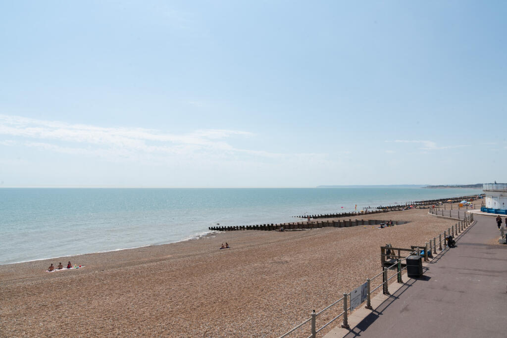 226481 - MARINE-COURT-47.jpg