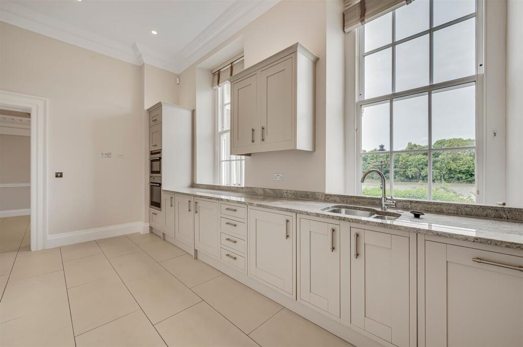 James_Anderson_Flat_2___Limes_House___Mortlake_Hig