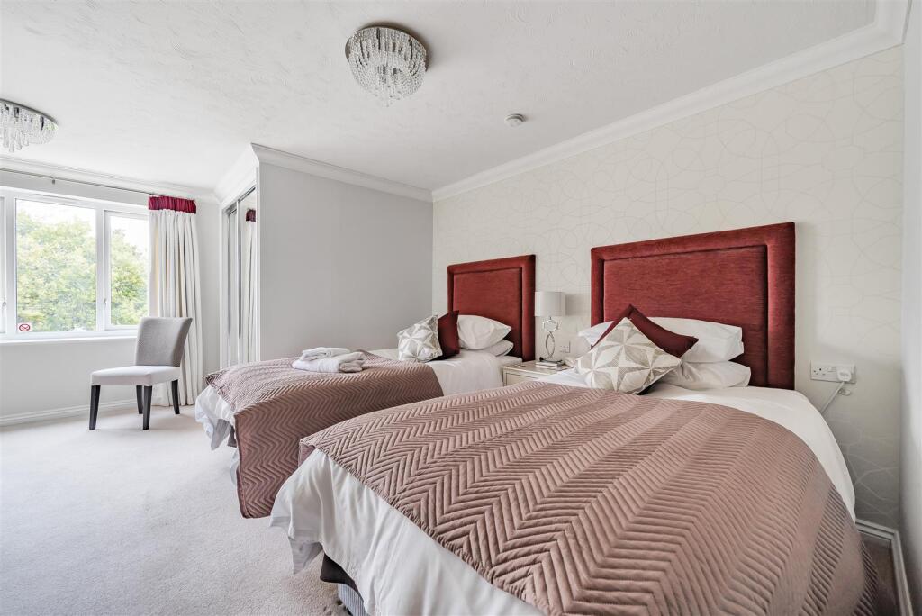 Owners Guest Suite.jpg