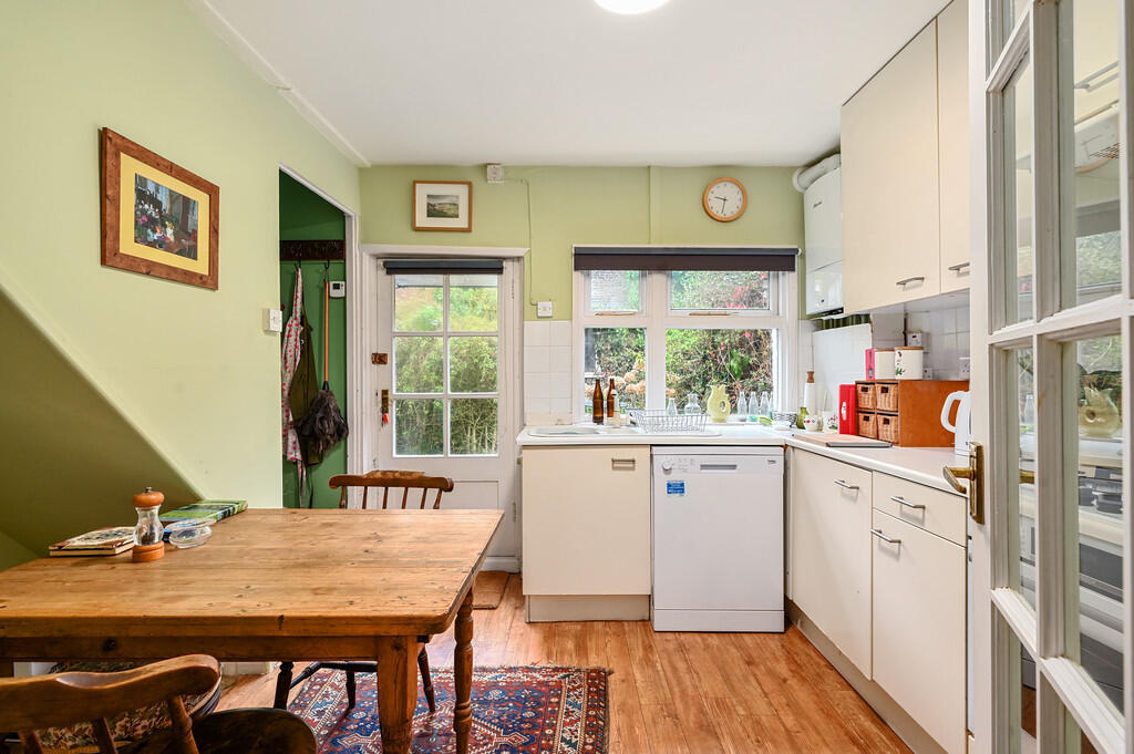 10 tower st tn31 ...