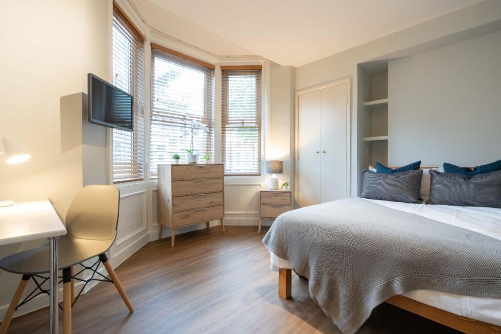 178DR - Bedroom 2