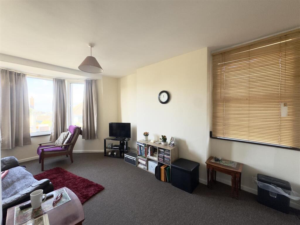 Flat 4