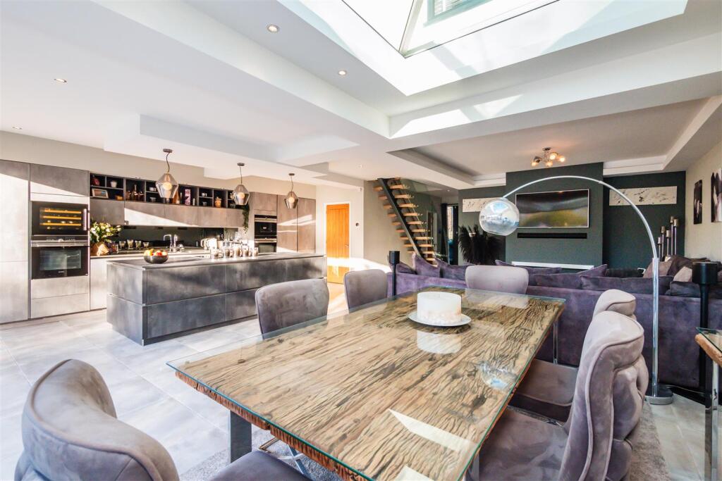 Open Plan Living Dining Kitchen 6