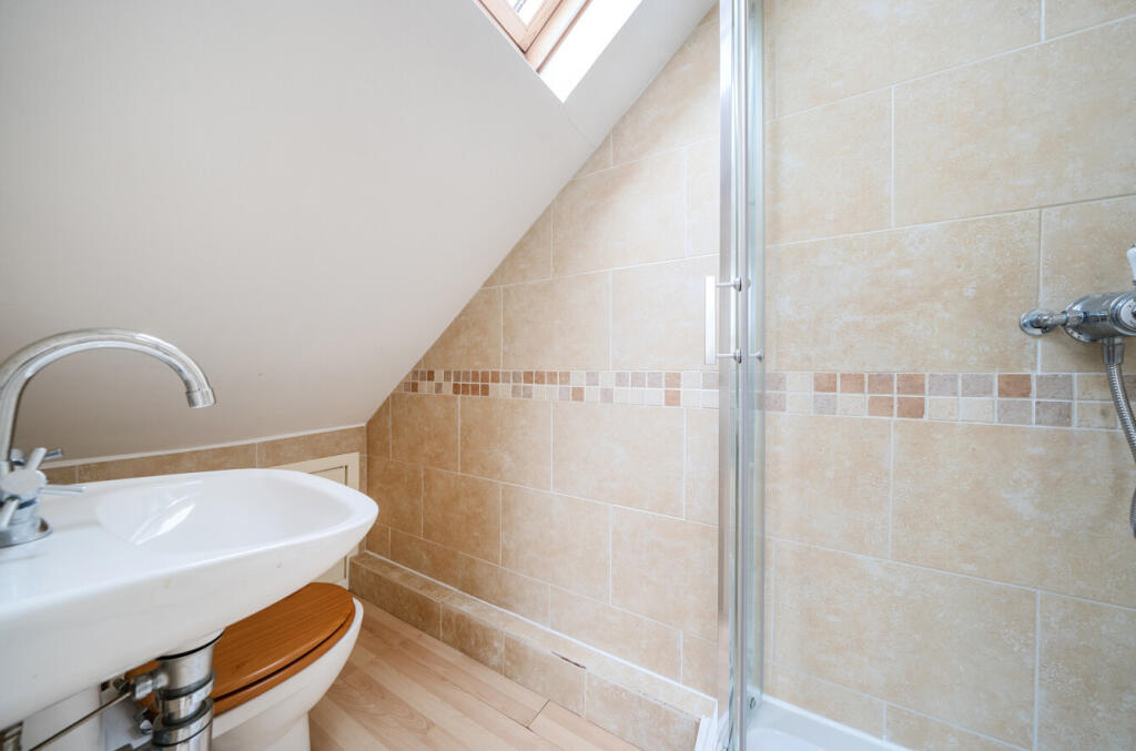 1332259-17-6890a1...