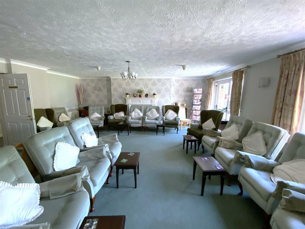 Communal Rooms.jpg